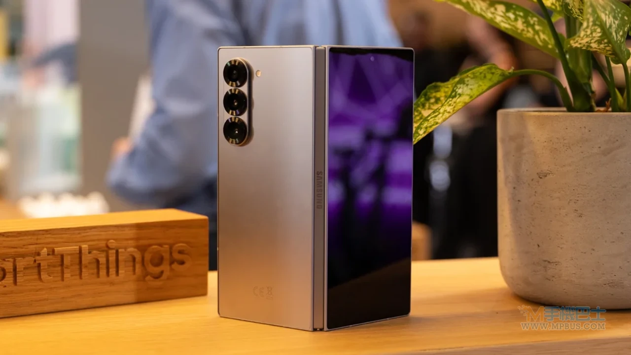 三星祕密研發Galaxy Z Wide Fold折疊機，直擊蘋果折疊iPhone設計！ - 手機巴士